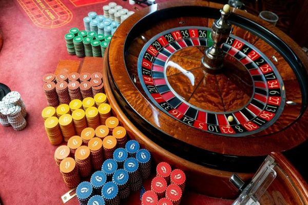 Khám phá cách chơi bài đổi thưởng dễ thắng nhất năm 2024